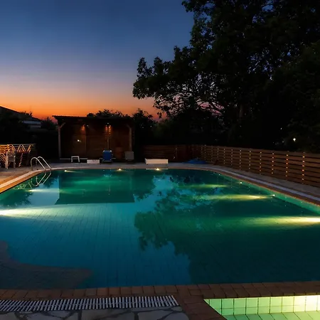 Family 2br - 7 Guest house 3*
