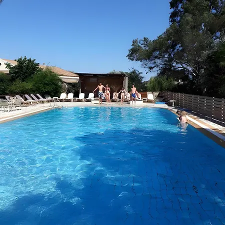 Guest house Family 2br - 7 3*