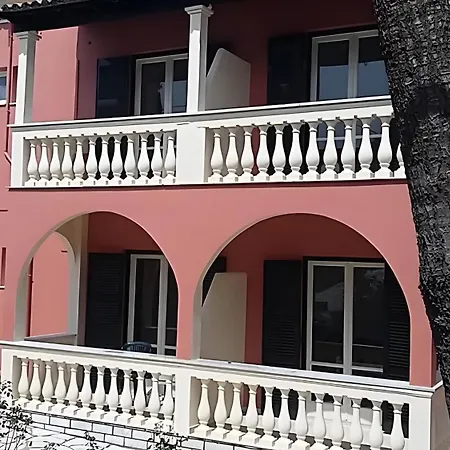Family 2br - 7 Gasthof Gouvia